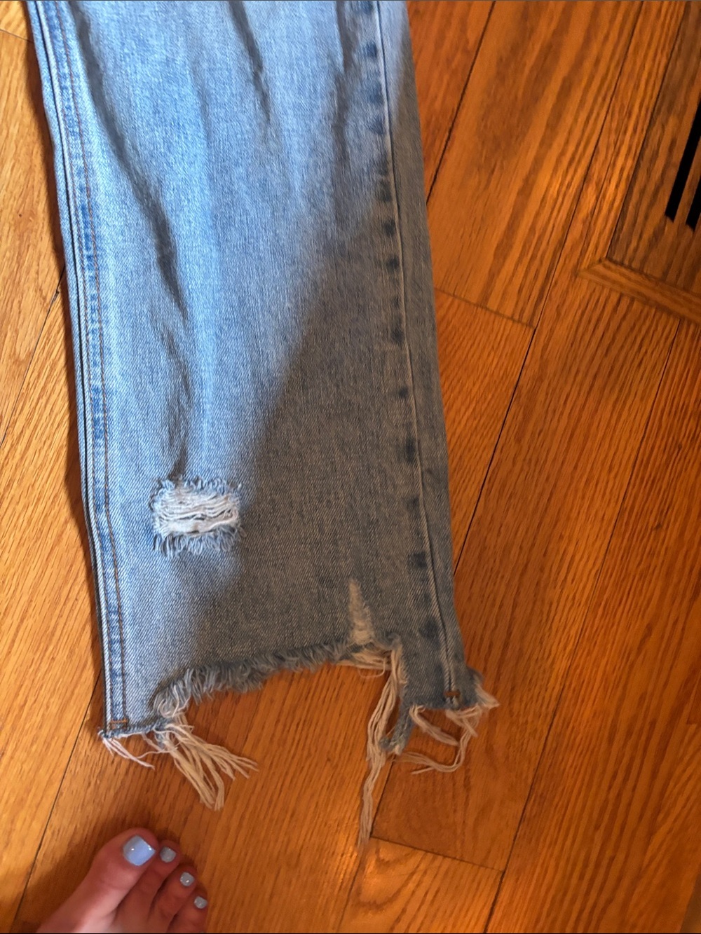 BDG Light Blue Distressed Straight-Leg Jeans - Picture 5 of 7